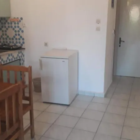 Vasitsa Ammos Apart Otel