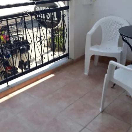 Vasitsa Ammos Aparthotel
